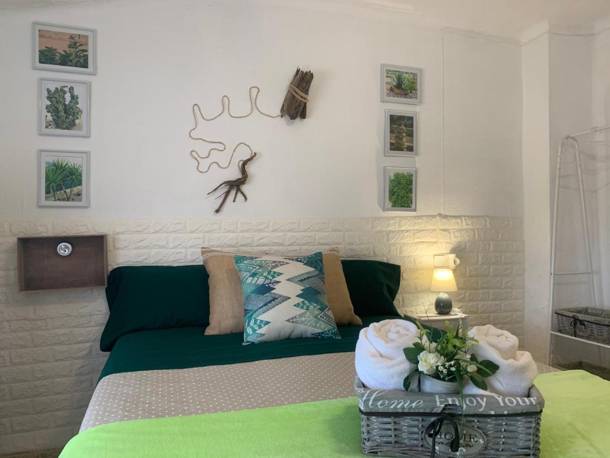 Casa Enric , Con Zona Infantil, Piscina Y Parking Privado Guest House Deltebre Eksteriør bilde
